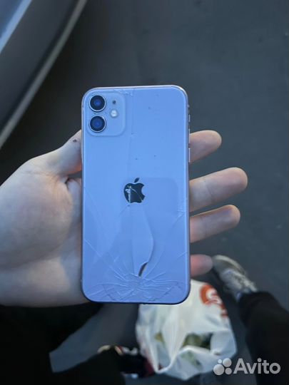 iPhone 11, 128 ГБ