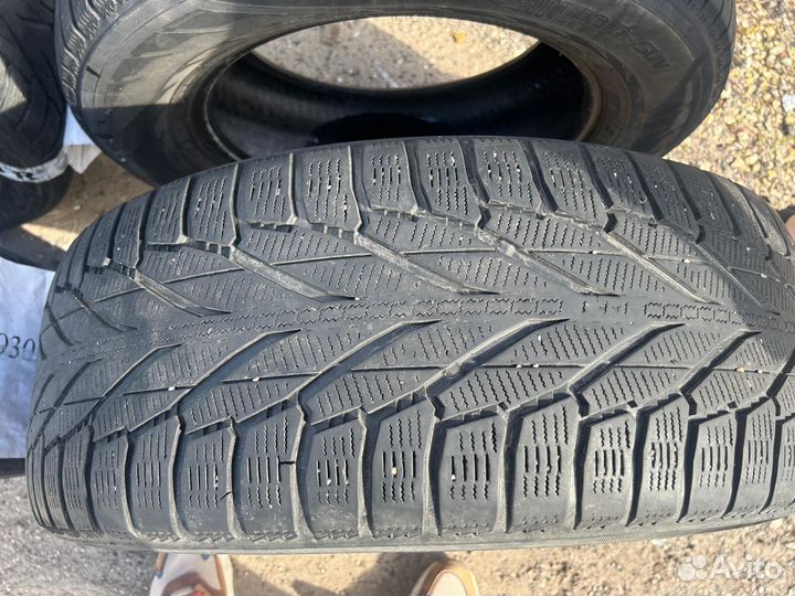 Nokian Tyres All Weather+ 265/60 R18 и 265/60 R18 31Q