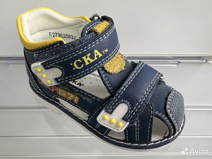 Сандалии для мальчика сказка 20-21 новые