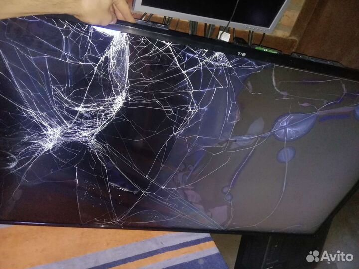 Lg разбитые телевизоры по запчастям