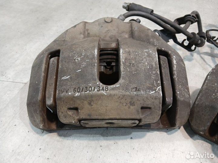 Суппорты передние Bmw 550 E60 E61 N62B48B 2006
