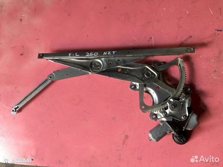 Стеклоподъемник на toyota allion NZT260 1nzfe