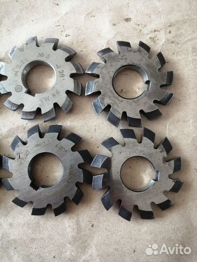 Фреза дисковая модульная m 2,25. 20. z12