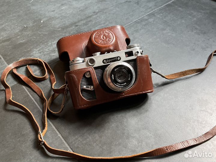Плёночный фотоаппарат