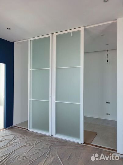 Перегородки алюминиевые стеклянные