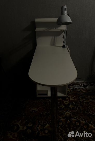 Стол для маникюра