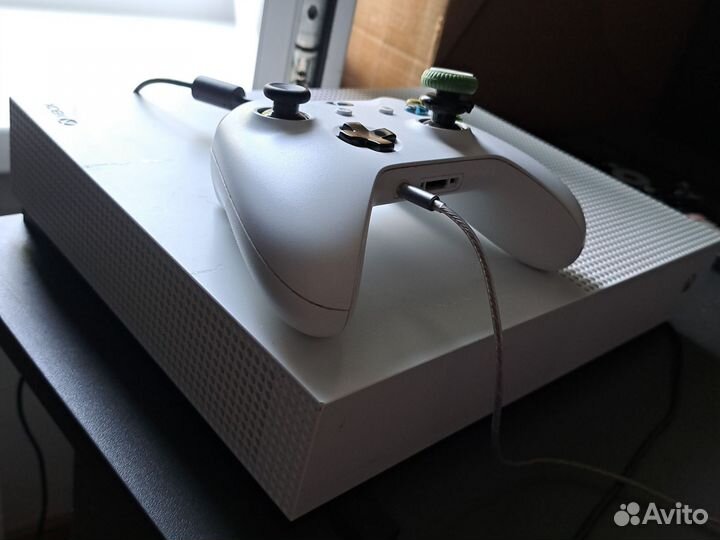 Xbox one s 1tb