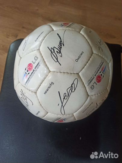 Футбольный мяч сувенирный