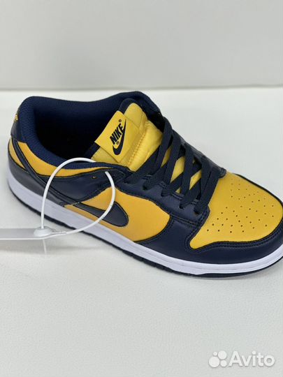 Кроссовки унисекс Nike dunk low