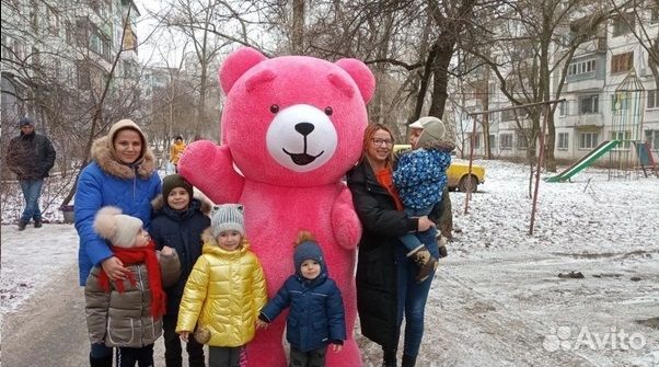 Поздравление розовый медвежонок Барни