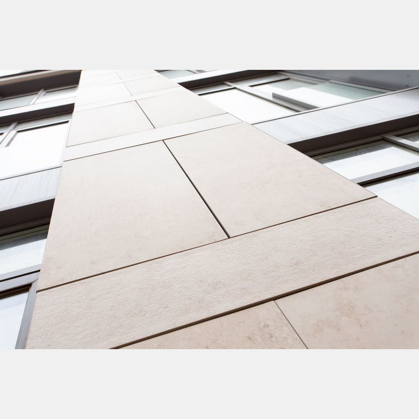 3-к. квартира, 140 м², 10/23 эт.