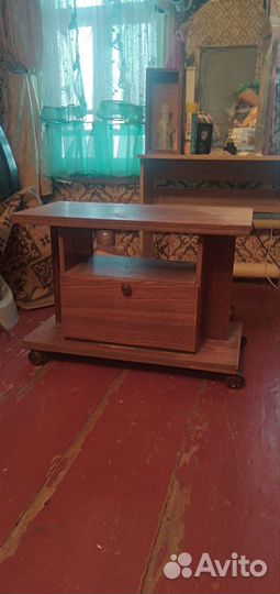 Тумба под тв