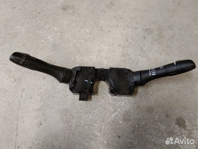 Подрулевой переключатель Инфинити G25