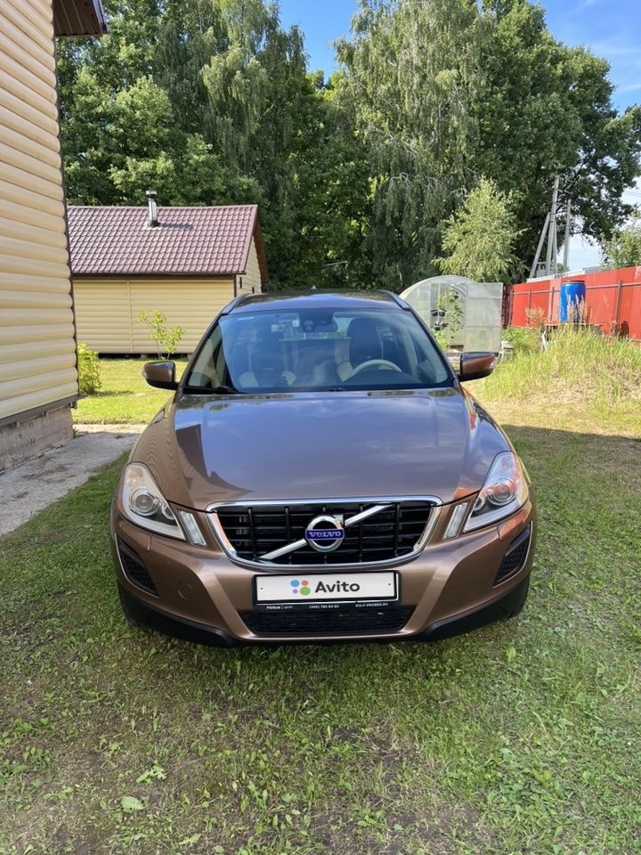 Volvo XC60: фото владельца