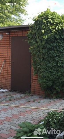 Дверь в гараж