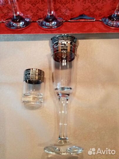 Набор бокалов и рюмок на 6 персон