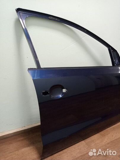 Дверь боковая передняя правая Volkswagen Polo