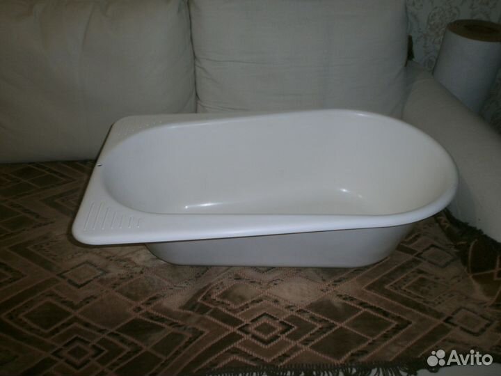 Детская ванночка,стульчик