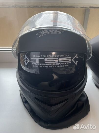 Шлем мотоциклетный черный новый