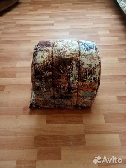 Лежанка для собак и кошек для мелких пород