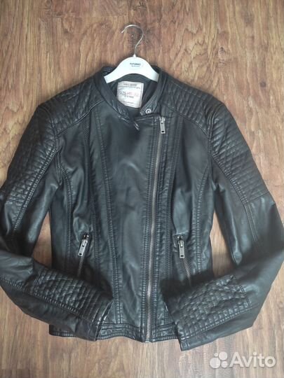 Куртка кожаная для девочки 146-152см