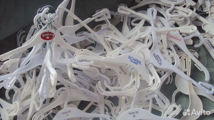 Вешалки детские,подростковые разные