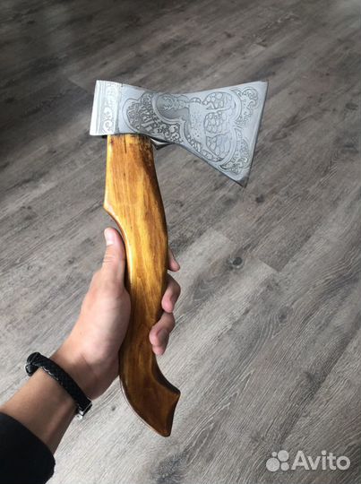 Топор Урал