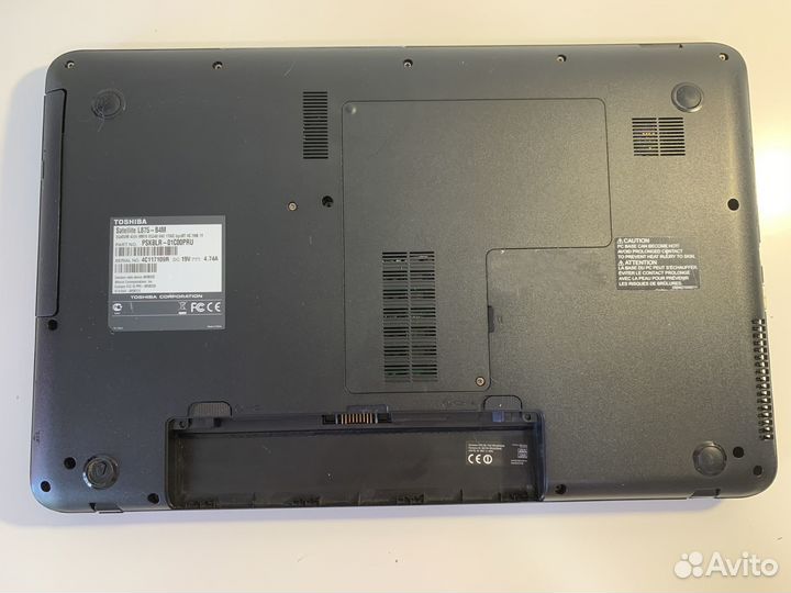 Ноутбук Toshiba Satellite L875