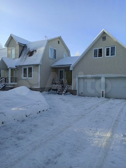 Дом 268 м² на участке 15 сот.