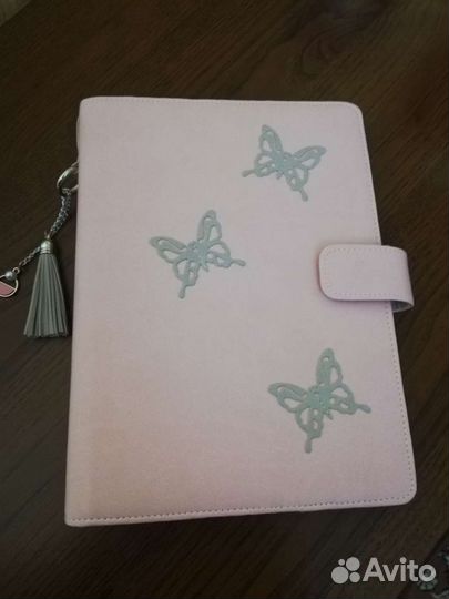 Блокноты ежедневники