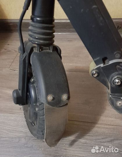 Продам электросамокат Kugoo S3