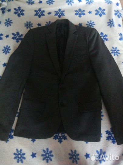 Костюм тройка школьный