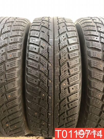 Kumho I'Zen RV Stud KC16 215/60 R17 100T