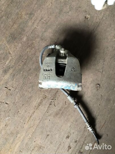 Суппорт mazda 3 bk bl