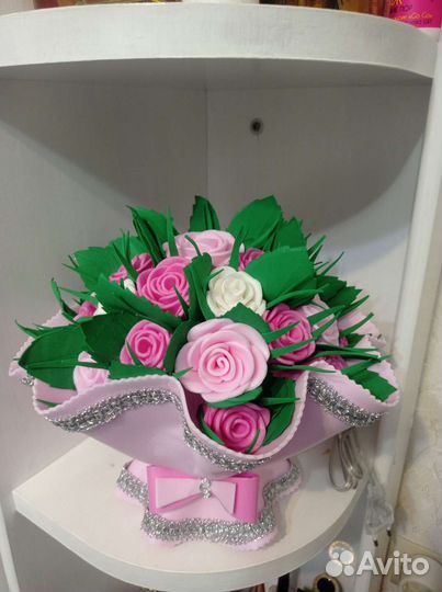 Светильник из изолона букет подарок