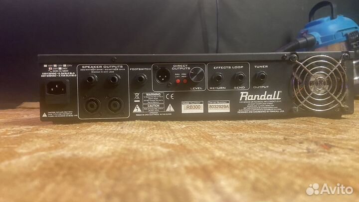 Усилитель бас гитарный, ламповый Randall rb 300