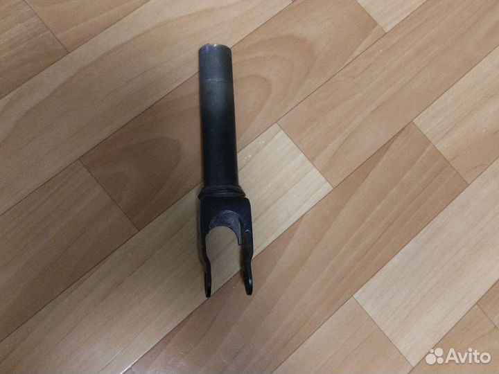 Самакат и 2 Вилки