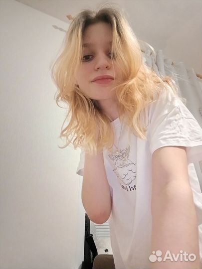 Продавец, администратор, сотрудник пвз