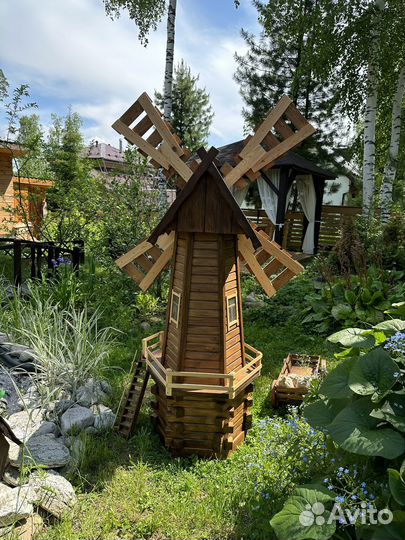 Ветряная мельница (садовая фигура)