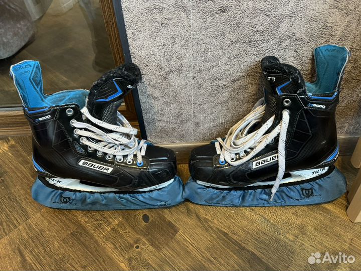 Коньки хоккейные Bauer Nexus N9000 9.5 ee
