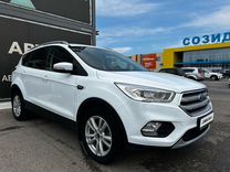 Ford Kuga 2.5 AT, 2018, 172 600 км, с пробегом, цена 1 640 000 руб.