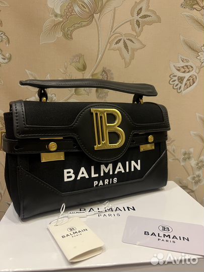 Новая сумка Balmain