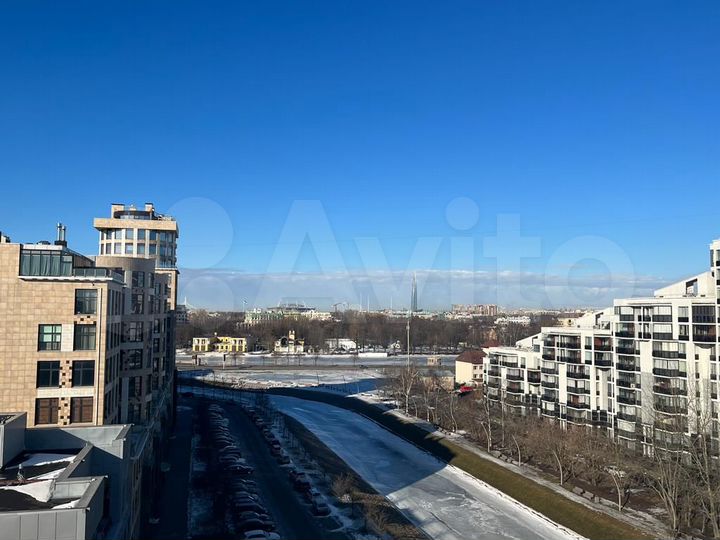 Офис на Петроградке, 1140.5 м²