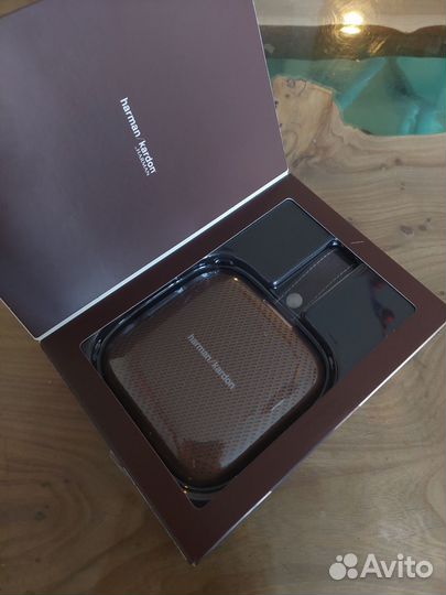 Колонка Harman Kardon Neo бронзовая