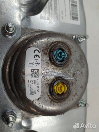 Подушка безопасности Mercedes GLE W166 (2015-2018) 2018