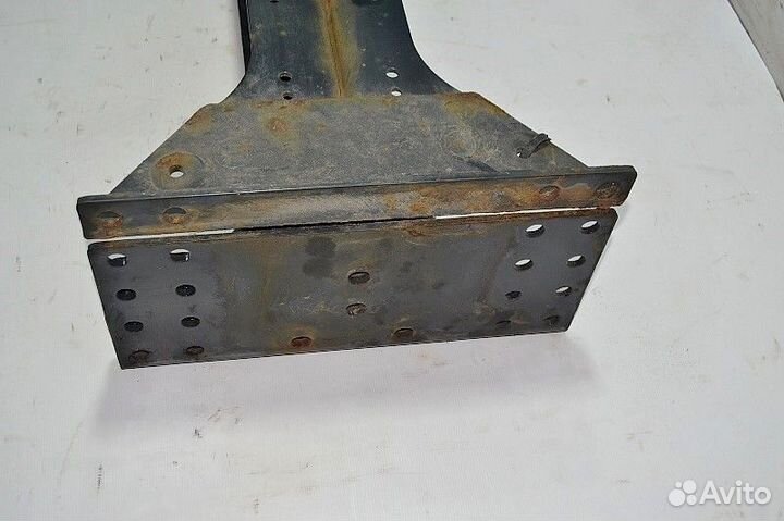 Траверса рамы iveco Stralis (01.02)