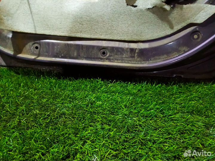 Дверь задняя правая Peugeot 307