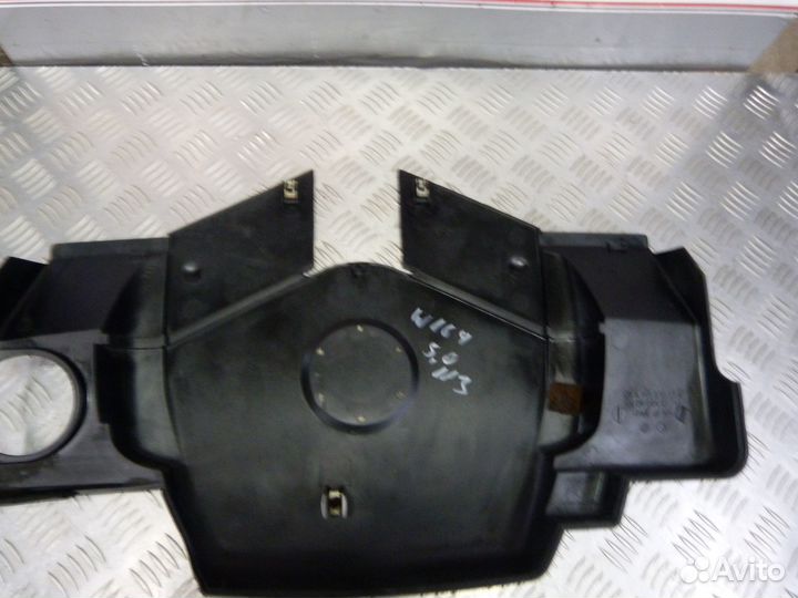 Крышка двигателя Mercedes-Benz W164 W210 W220