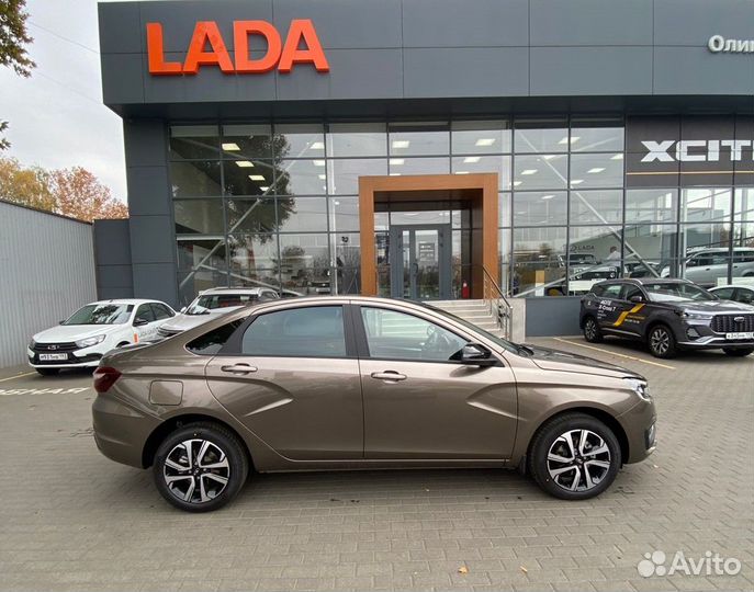 LADA Vesta 1.8 CVT, 2024