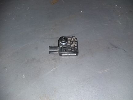 Датчик удара передний Opel Mokka